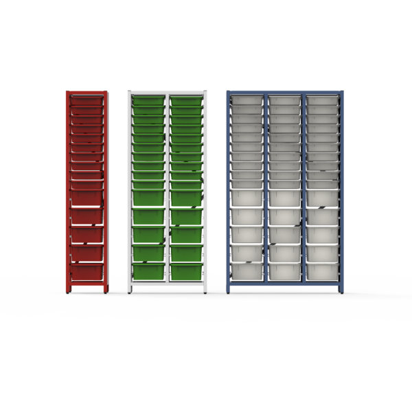 Trois Armoire métallique avec plateaux 1 colonne se trouvent côte à côte - une rouge avec six tiroirs, une verte avec douze et une bleue avec quinze - sur un fond abstrait noir et blanc.