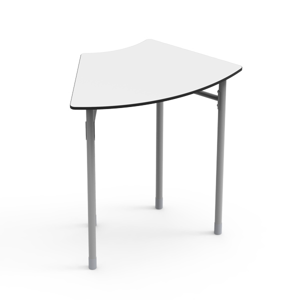 Mesa de sala de aula Desk21 em formato boomerang, com estrutura de aço para ambiente escolar
