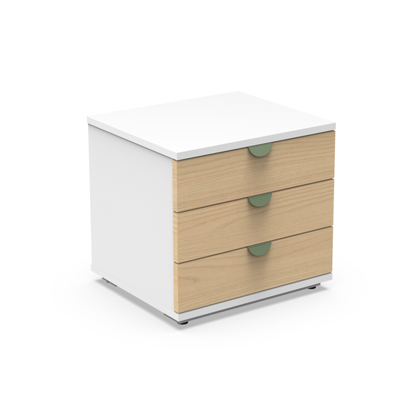 La collection Lit simple - Ligne Focus propose une commode compacte et moderne à trois tiroirs avec un cadre blanc, des tiroirs en bois clair et des poignées de tirage semi-circulaires vertes.