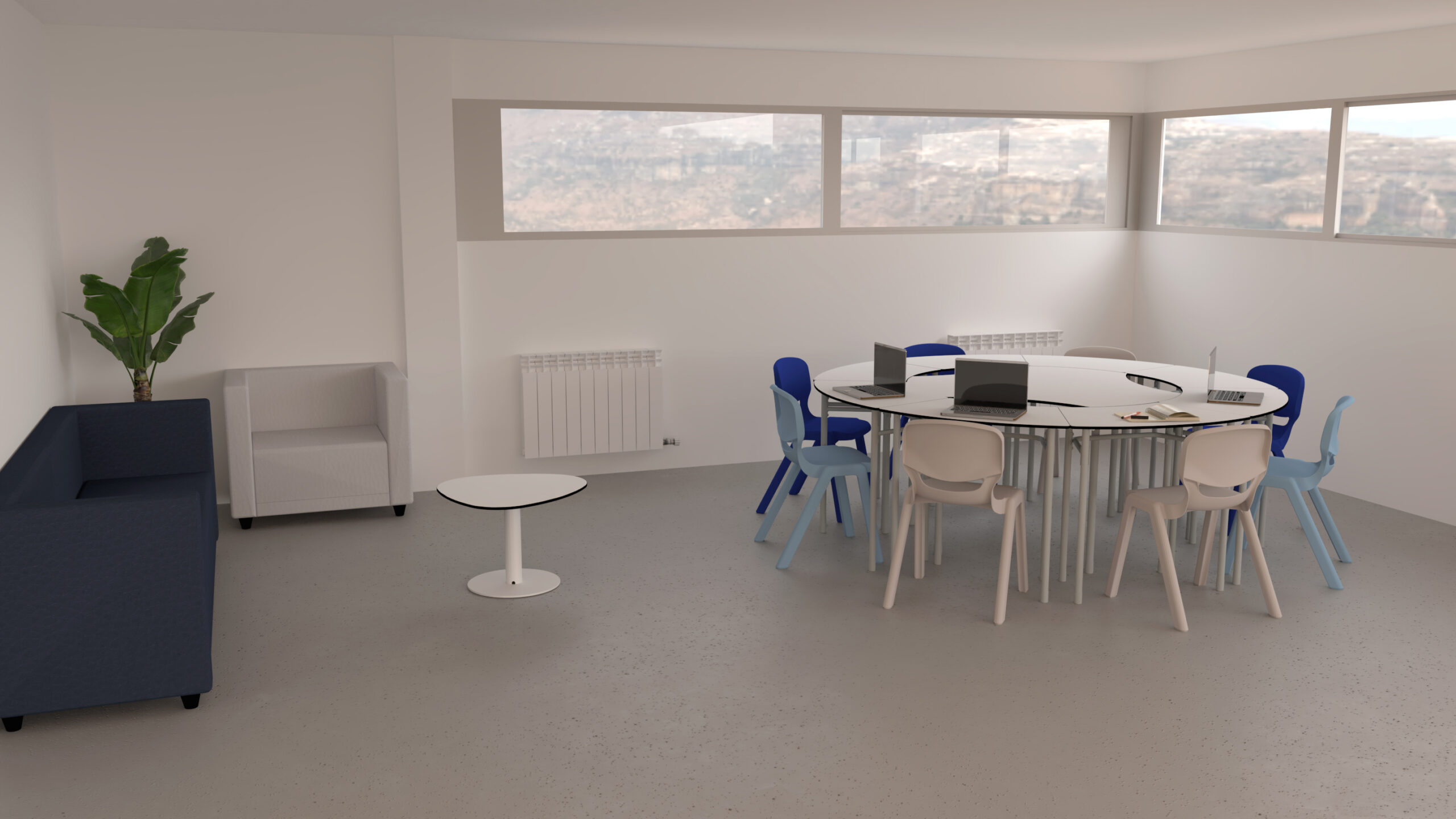 Une pièce moderne avec des espaces informels : une table ronde avec des chaises, dont certaines portent des ordinateurs portables et des documents, deux canapés, une petite table ronde, une plante en pot, de grandes fenêtres, des murs et un sol de couleur neutre.