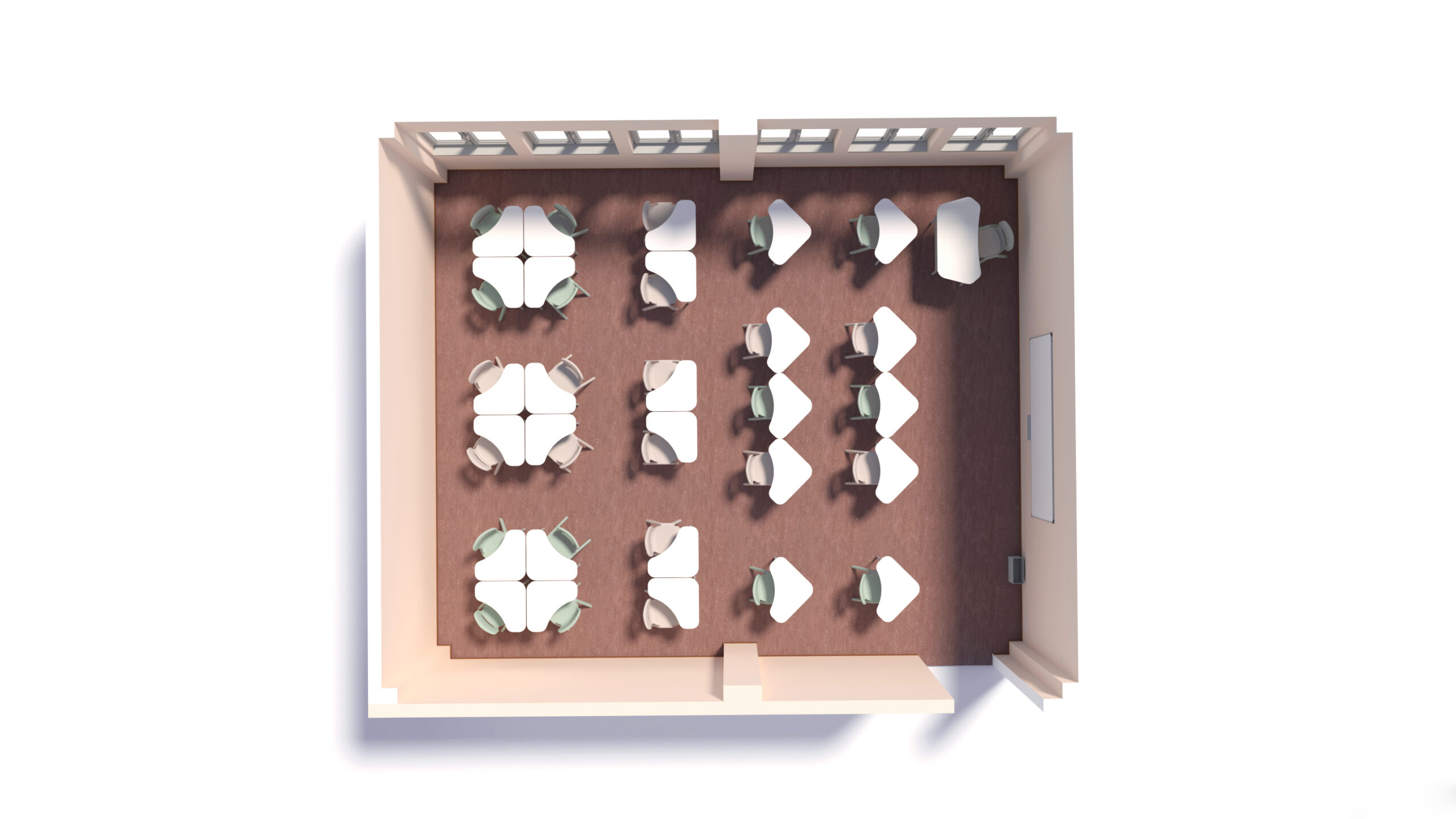 Vue de haut en bas d'une salle de classe avec des bureaux et des chaises regroupés en grappes et en rangées, un bureau d'enseignant à l'avant, de grandes fenêtres le long du mur supérieur et des ressources pour les programmes Ateca ou Aula Mentor.
